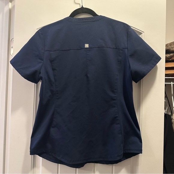 Fabletics Navy Scrub Top - Picture 2 of 3